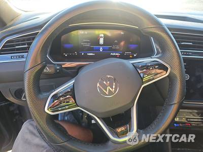 2024 Volkswagen Tiguan SE R-Line Black - zdjęcie 10 z 18 - miniatura