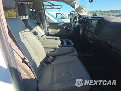 2018 Chevrolet Silverado 2500HD WT Crew Cab Long Bed 1WT - zdjęcie 8 z 18 - miniatura