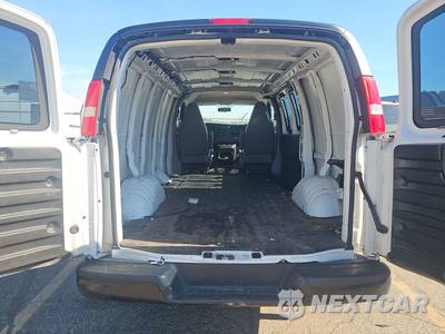 2023 Chevrolet Express 2500 Cargo Van 1WT 135.2" WB - zdjęcie 16 z 17 - miniatura