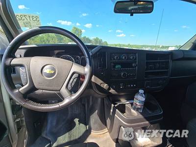 2021 Chevrolet Express 2500 Cargo Van 1WT 135.2" WB - zdjęcie 11 z 18 - miniatura
