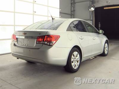 2012 Chevrolet Cruze LS 2LS - zdjęcie 4 z 47 - miniatura