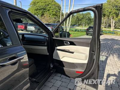 2023 Kia Carnival MPV EX 121.7" WB - zdjęcie 24 z 41 - miniatura