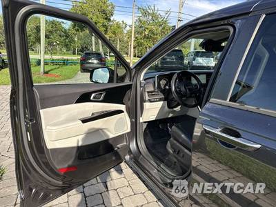 2023 Kia Carnival MPV EX 121.7" WB - zdjęcie 23 z 41 - miniatura