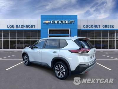 2022 Nissan Rogue SV - zdjęcie 7 z 41 - miniatura