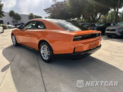 2025 Dodge Charger Daytona R/T 2-Door - zdjęcie 35 z 41 - miniatura