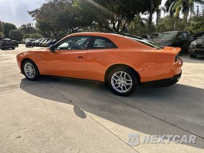 2025 Dodge Charger Daytona R/T 2-Door - zdjęcie 34 z 41 - miniatura