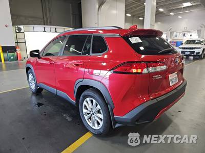 2024 Toyota Corolla Cross LE - zdjęcie 6 z 24 - miniatura