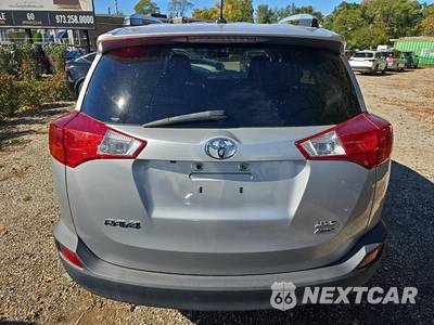 2015 Toyota RAV4 XLE - zdjęcie 13 z 47 - miniatura