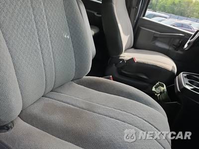 2017 Chevrolet Express 2500 Passenger Van LS 1LS 135.0" WB - zdjęcie 22 z 23 - miniatura