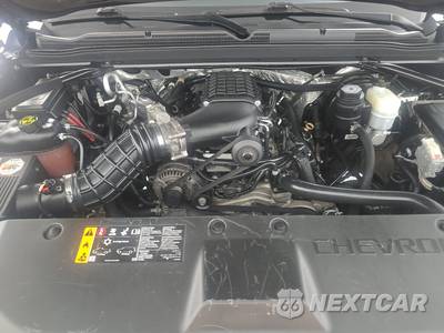 2017 Chevrolet Suburban 1500 LT 1LT - zdjęcie 16 z 31 - miniatura