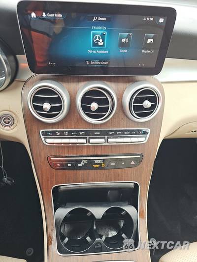 2022 Mercedes-Benz GLC 300 4MATIC - zdjęcie 11 z 26 - miniatura