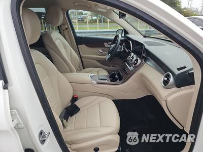 2022 Mercedes-Benz GLC 300 4MATIC - zdjęcie 8 z 26 - miniatura