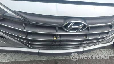 2019 Hyundai Elantra SEL Sedan - zdjęcie 29 z 29 - miniatura