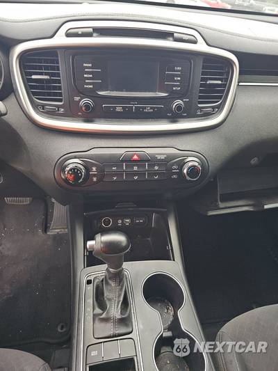 2018 Kia Sorento LX - zdjęcie 11 z 26 - miniatura
