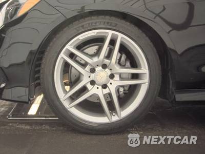 2016 Mercedes-Benz E 350 Sport 4MATIC Wagon - zdjęcie 9 z 27 - miniatura