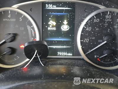 2017 Nissan Sentra SR - zdjęcie 12 z 46 - miniatura