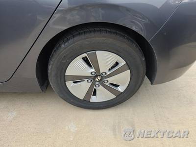 2018 Hyundai Ioniq Hybrid Blue - zdjęcie 11 z 23 - miniatura