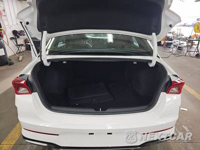 2024 Kia K5 GT-Line - zdjęcie 16 z 27 - miniatura