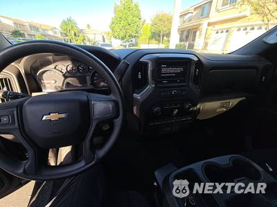 2021 Chevrolet Silverado 1500 Custom Crew Cab Short Bed 1CX - zdjęcie 11 z 23 - miniatura