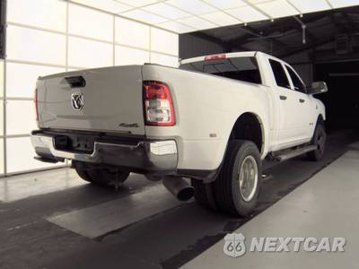 2020 Ram 3500 Tradesman Crew Cab Long Bed DRW - zdjęcie 4 z 26 - miniatura