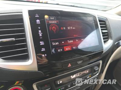 2020 Honda Ridgeline RTL-E Crew Cab Medium Bed - zdjęcie 11 z 37 - miniatura