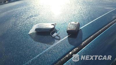2026 Toyota Camry SE - zdjęcie 24 z 25 - miniatura