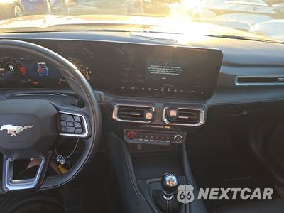 2025 Ford Mustang GT Premium Coupe - zdjęcie 11 z 25 - miniatura