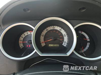 2015 Toyota Tacoma Crew Cab Medium Bed - zdjęcie 12 z 33 - miniatura