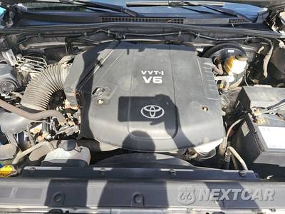 2015 Toyota Tacoma Crew Cab Medium Bed - zdjęcie 15 z 33 - miniatura
