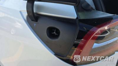 2023 Tesla Model Y Long Range - zdjęcie 19 z 23 - miniatura