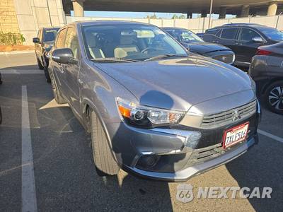 2017 Mitsubishi Outlander Sport ES - zdjęcie 3 z 36 - miniatura