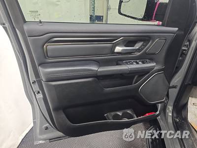 2023 Ram 1500 Rebel Crew Cab Short Bed - zdjęcie 9 z 17 - miniatura
