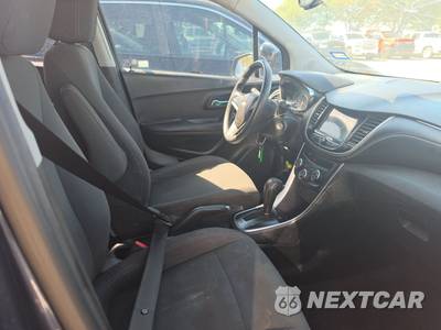 2018 Chevrolet Trax LS 1LS - zdjęcie 8 z 39 - miniatura