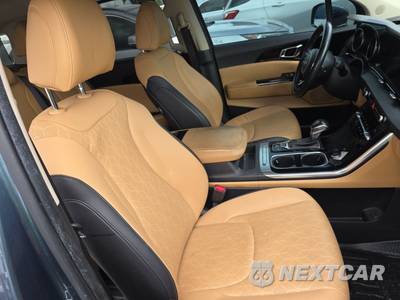 2022 Kia Carnival MPV EX 121.7" WB - zdjęcie 8 z 34 - miniatura