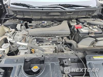 2020 Nissan Rogue SL - zdjęcie 15 z 38 - miniatura
