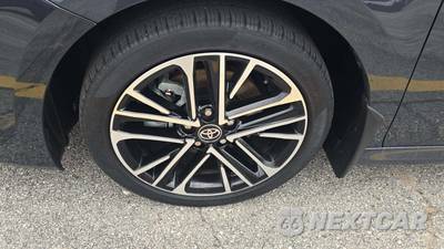 2026 Toyota Camry XLE - zdjęcie 19 z 24 - miniatura