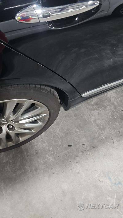 2016 Lexus LS 460 - zdjęcie 34 z 37 - miniatura