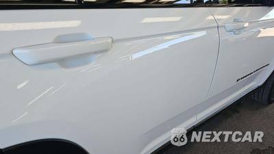 2022 Jeep Grand Cherokee Altitude - zdjęcie 23 z 30 - miniatura
