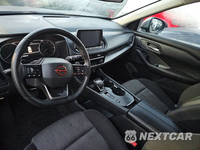 2025 Nissan Rogue SV - zdjęcie 17 z 31 - miniatura