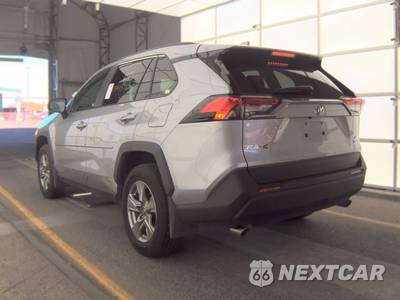 2025 Toyota RAV4 Hybrid LE - zdjęcie 6 z 22 - miniatura