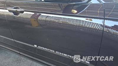 2023 Jeep Grand Cherokee L Overland - zdjęcie 22 z 25 - miniatura