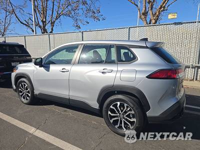 2025 Toyota Corolla Cross Hybrid S - zdjęcie 6 z 19 - miniatura