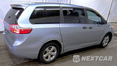 2016 Toyota Sienna L 7-Passenger 119.3" WB - zdjęcie 4 z 41 - miniatura