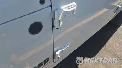 2025 Jeep Wrangler 4 Door Sahara - zdjęcie 23 z 31 - miniatura