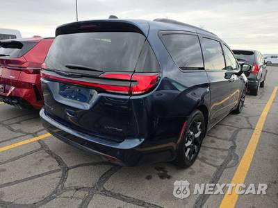 2025 Chrysler Pacifica Limited 121.6" WB - zdjęcie 4 z 27 - miniatura