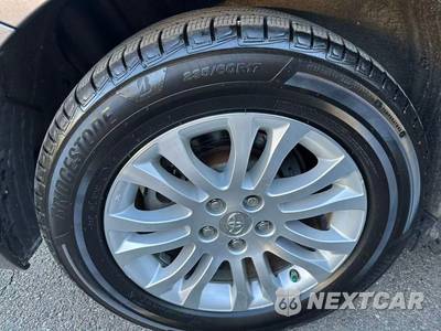 2015 Toyota Sienna XLE 8-Passenger 119.3" WB - zdjęcie 26 z 45 - miniatura