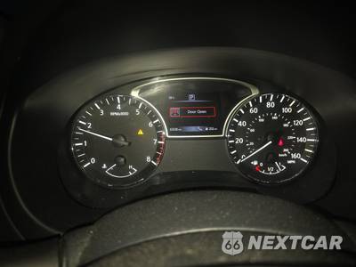 2016 Nissan Altima 2.5 SV - zdjęcie 12 z 24 - miniatura