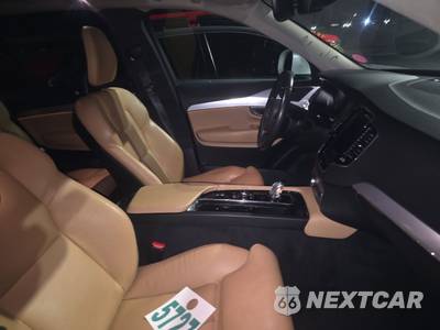 2016 Volvo XC90 Plug-In Hybrid T8 Momentum - zdjęcie 8 z 27 - miniatura