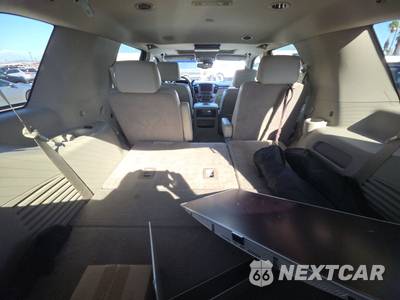 2019 GMC Yukon Denali 5SA - zdjęcie 17 z 29 - miniatura