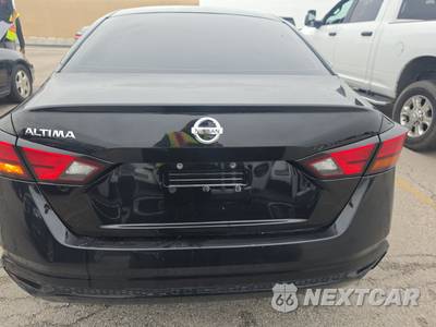 2021 Nissan Altima S - zdjęcie 5 z 47 - miniatura